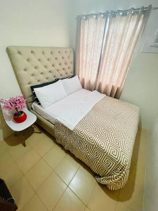 Two Bedroom In A Great Location Centrally Located Iloilo Exterior foto